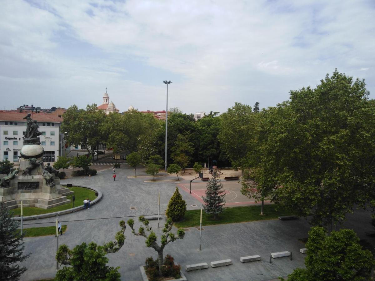 Hotel Colon Plaza 巴利亚多利德 外观 照片