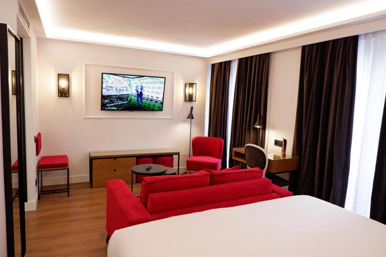 Hotel Colon Plaza 巴利亚多利德 外观 照片