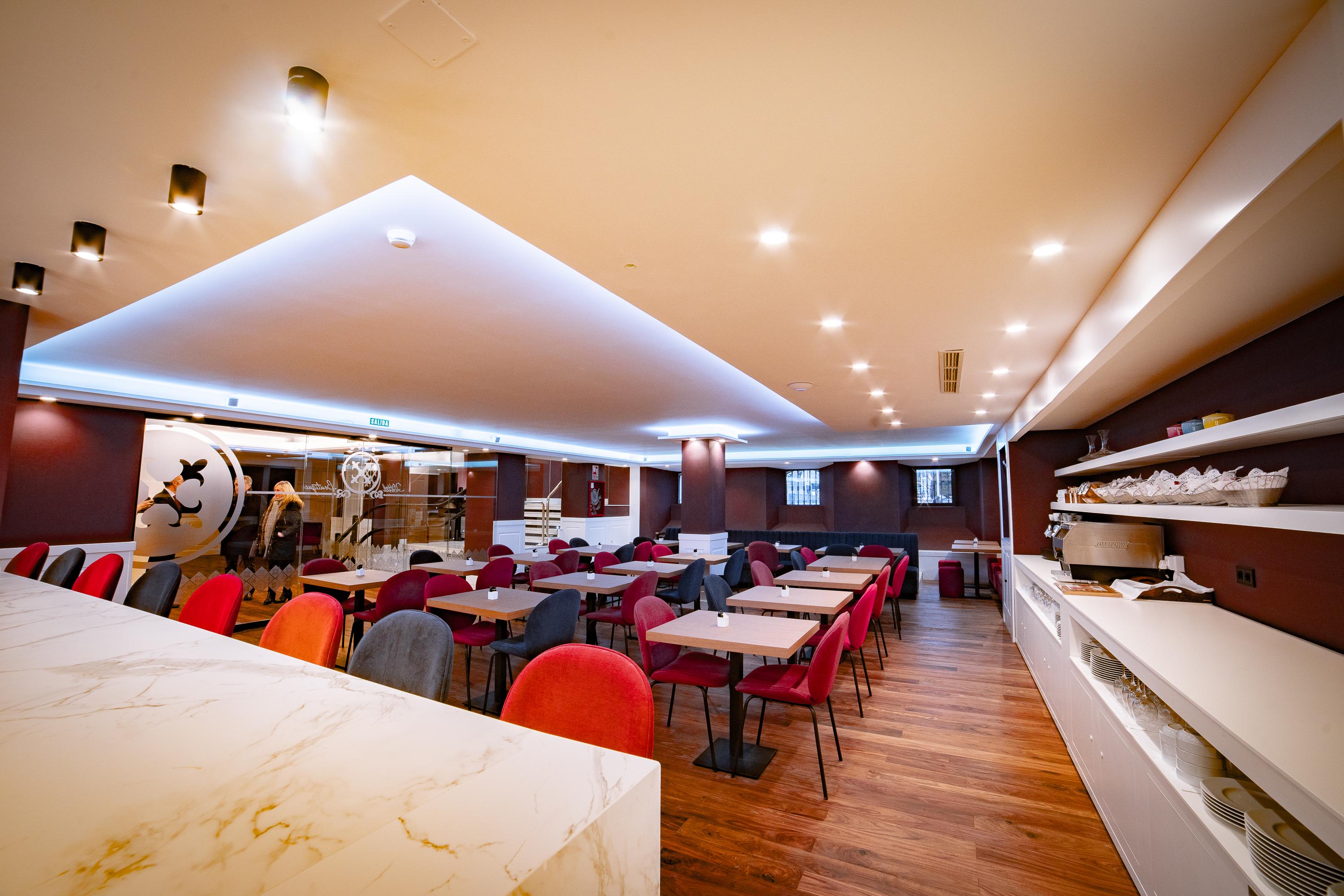 Hotel Colon Plaza 巴利亚多利德 外观 照片