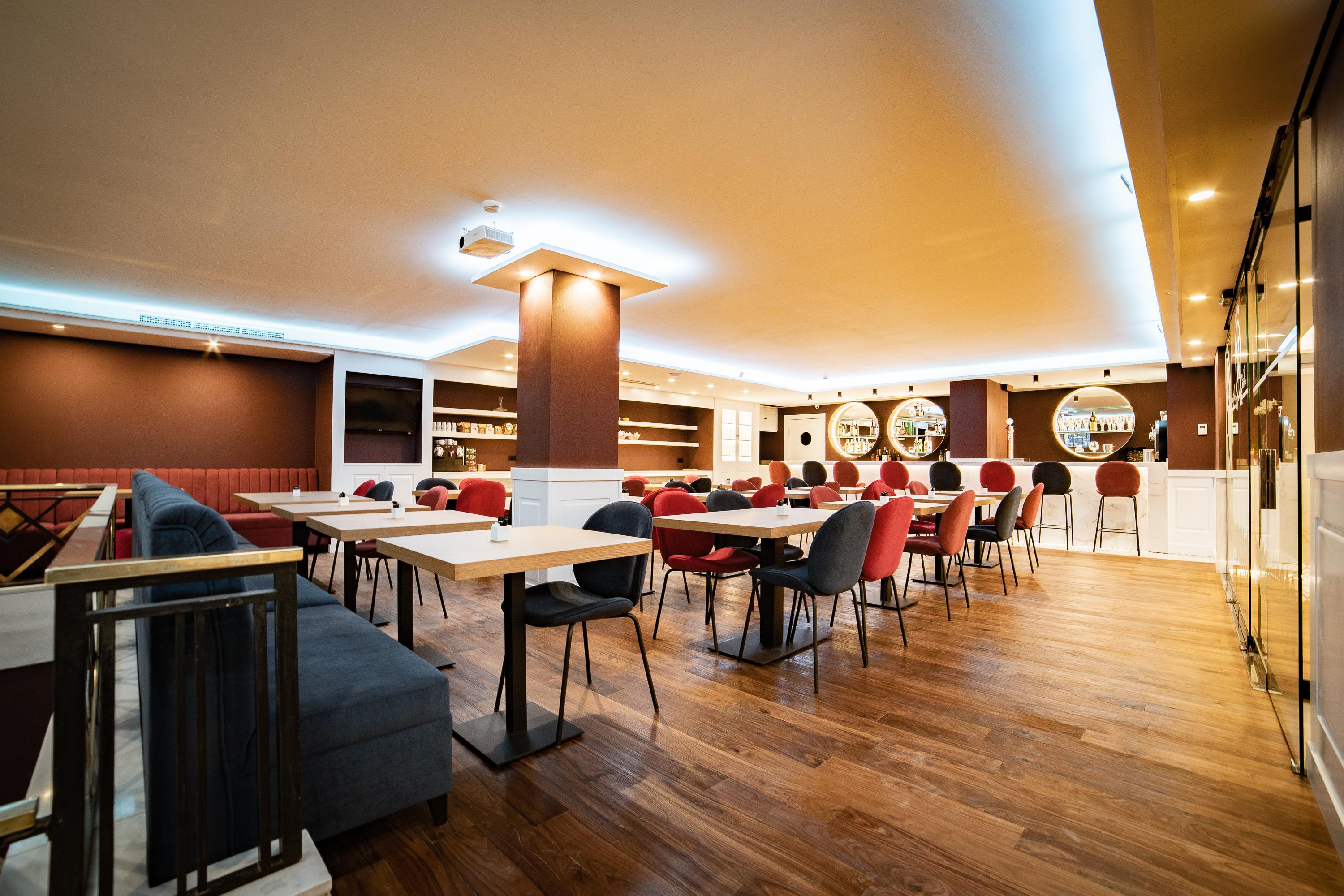 Hotel Colon Plaza 巴利亚多利德 外观 照片